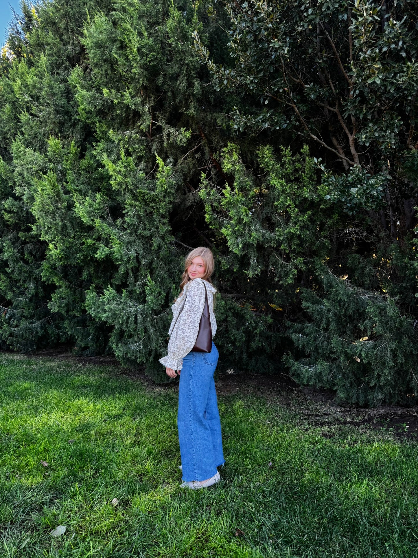 Floral Ruffle Lace Top